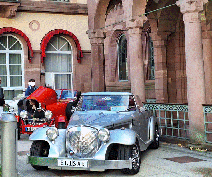 Ein Bild, das Landfahrzeug, Fahrzeug, Geb�ude, Rad enth�lt.

Automatisch generierte Beschreibung
